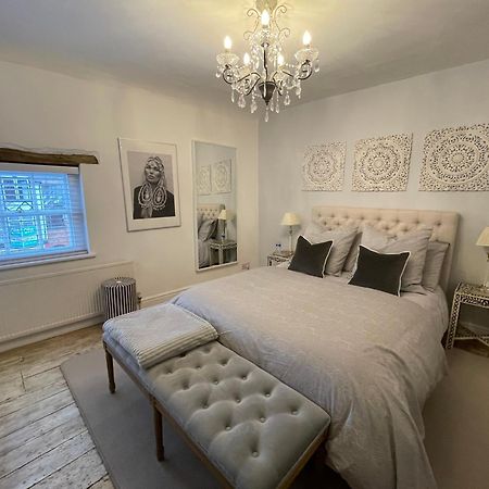 Entire Georgian Luxury Home - 3 Storey- High St Henley-In-Arden -Two Bedrooms-Sleeps 4 Ngoại thất bức ảnh