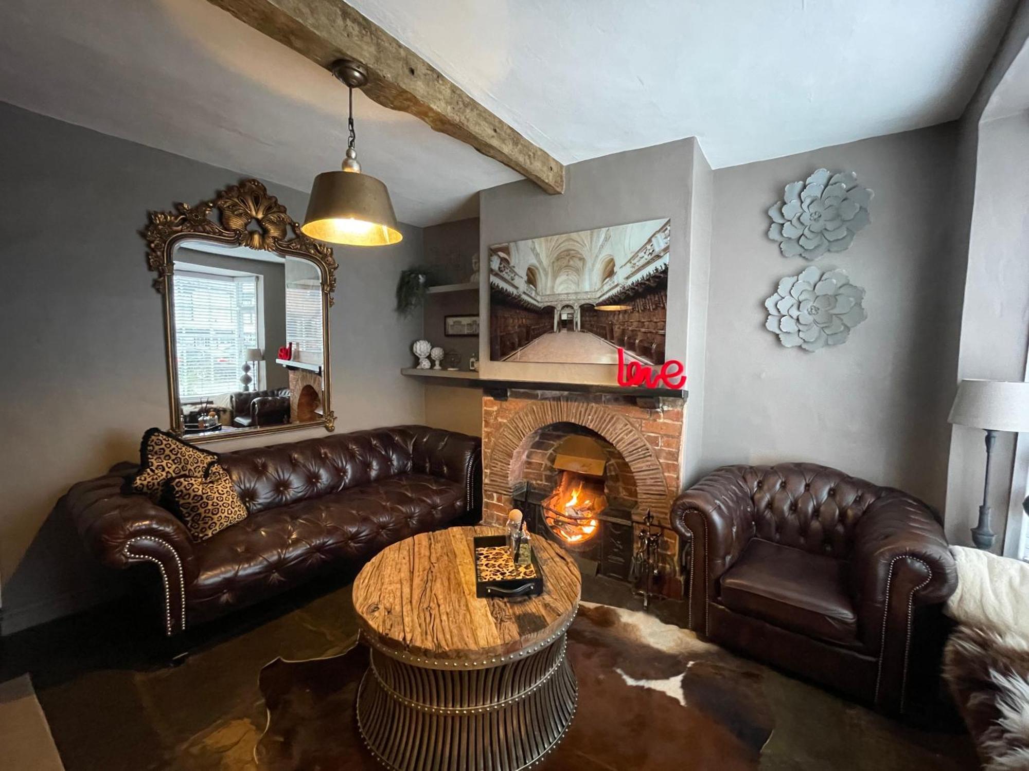 Entire Georgian Luxury Home - 3 Storey- High St Henley-In-Arden -Two Bedrooms-Sleeps 4 Ngoại thất bức ảnh