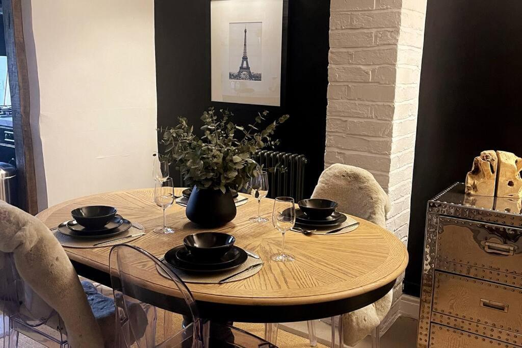 Entire Georgian Luxury Home - 3 Storey- High St Henley-In-Arden -Two Bedrooms-Sleeps 4 Ngoại thất bức ảnh